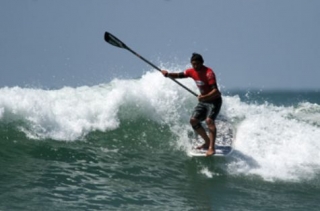  paddle board en el mar 